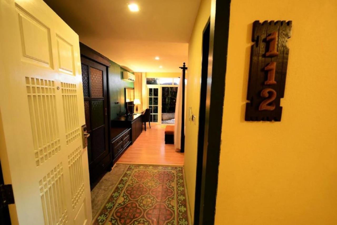 Hotel Baan Phuanda Phuket Zewnętrze zdjęcie
