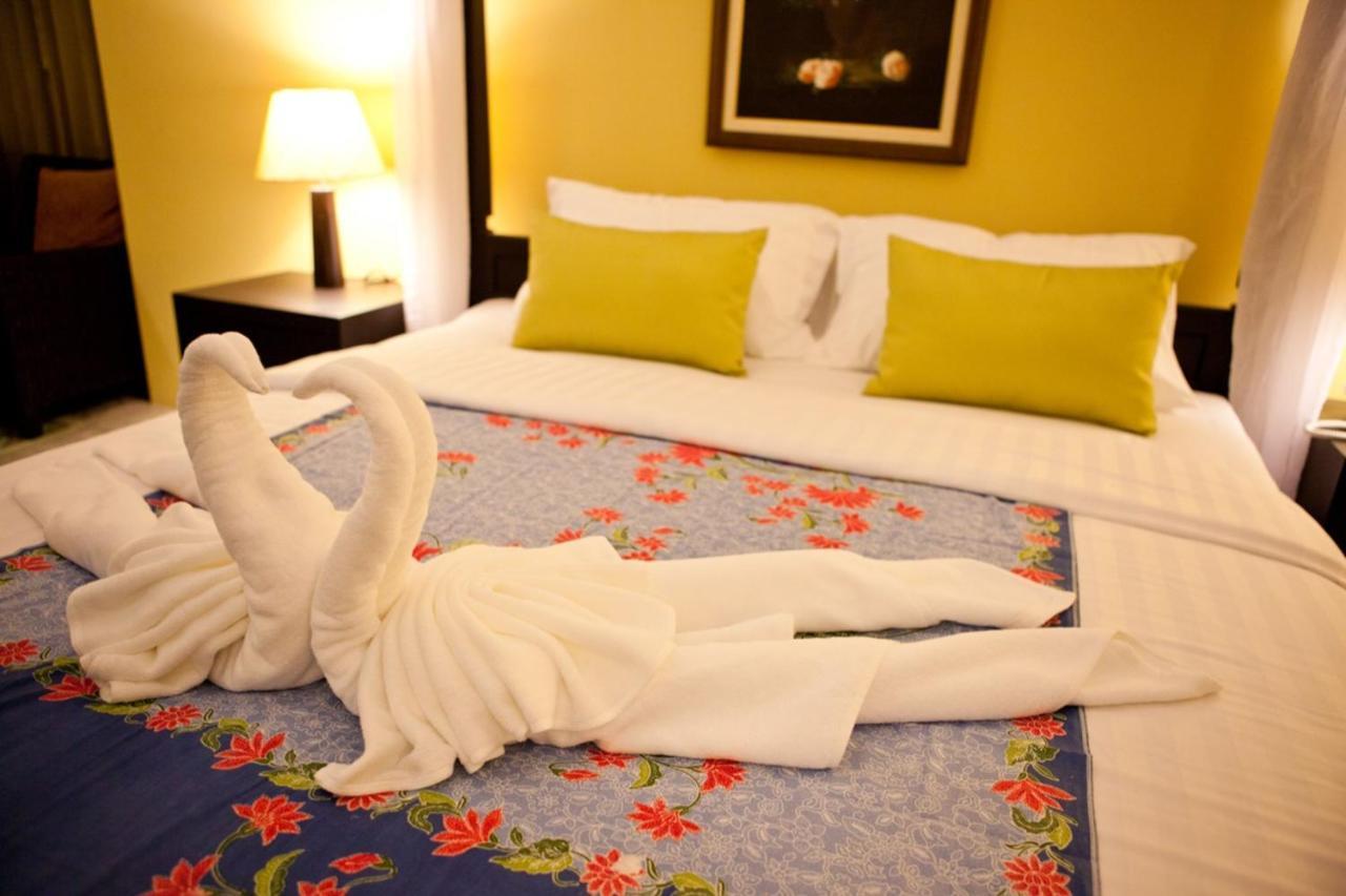 Hotel Baan Phuanda Phuket Zewnętrze zdjęcie