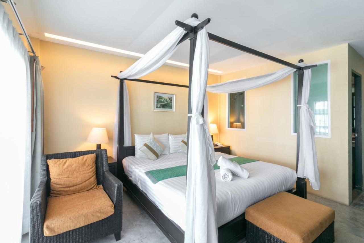 Hotel Baan Phuanda Phuket Zewnętrze zdjęcie