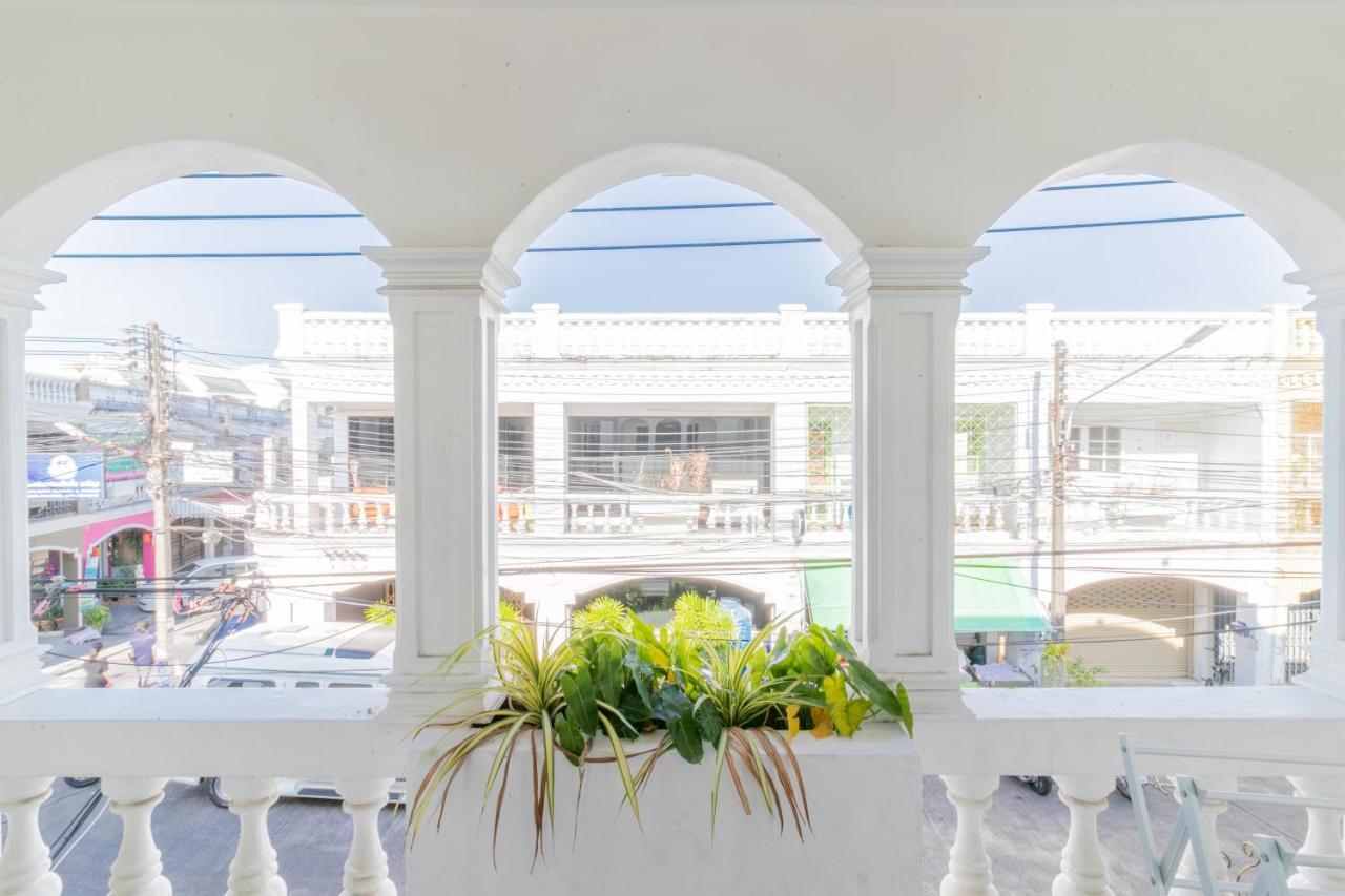 Hotel Baan Phuanda Phuket Zewnętrze zdjęcie