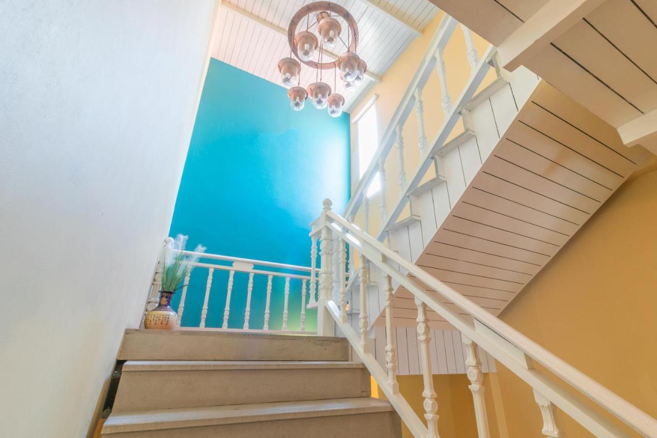 Hotel Baan Phuanda Phuket Zewnętrze zdjęcie
